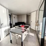 Cosy Avec Terrasse, 6 Couchages, Piscine Chauffee, Proche Et Commerces - Fr-1-361-477
