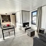 Alpehytte Cosy Avec Terrasse, 6 Couchages, Piscine Chauffee, Proche Et Commerces - Fr-1-361-477 *