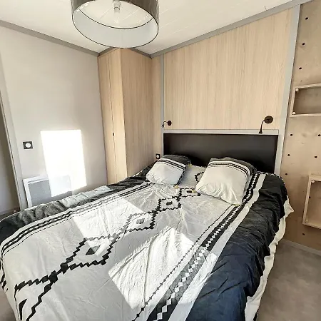 Cosy Avec Terrasse, 6 Couchages, Piscine Chauffee, Proche Et Commerces - Fr-1-361-477 Jullouville-les-Pins