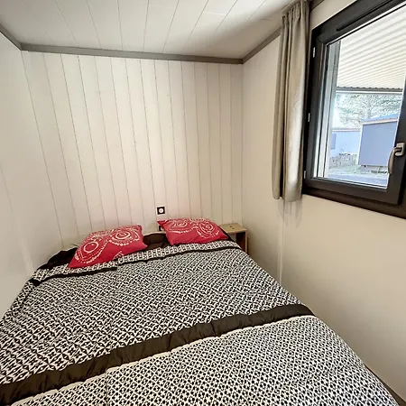 Cosy Avec Terrasse, 6 Couchages, Piscine Chauffee, Proche Et Commerces - Fr-1-361-477 * Jullouville-les-Pins