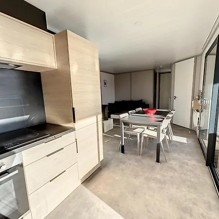 Cosy Avec Terrasse, 6 Couchages, Piscine Chauffee, Proche Et Commerces - Fr-1-361-477 Chalet Jullouville-les-Pins