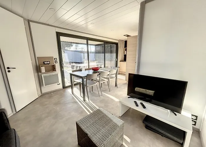 Cosy Avec Terrasse, 6 Couchages, Piscine Chauffee, Proche Et Commerces - Fr-1-361-477 木屋