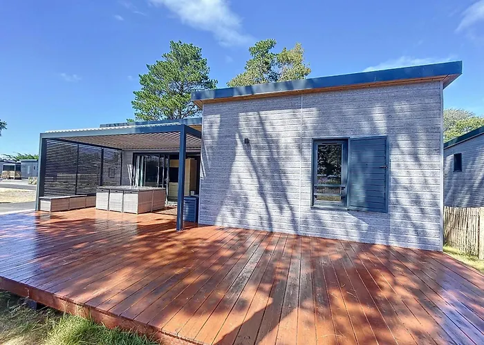 Cosy Avec Terrasse, 6 Couchages, Piscine Chauffee, Proche Et Commerces - Fr-1-361-477 * Jullouville-les-Pins